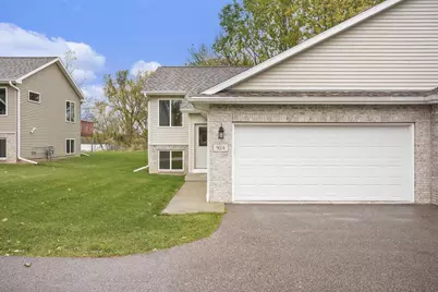 924 Waters Edge Court, Marshall, WI 53559 - Photo 3