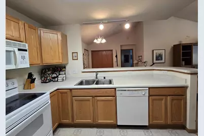 163 Shato Lane, Monona, WI 53716 - Photo 7