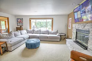 439 Acadia Way, Verona, WI 53593 - Photo 11