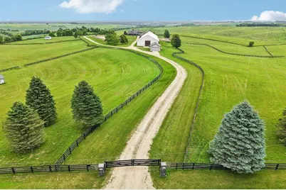 852 County Road Jg Road, Mount Horeb, WI 53572 - Photo 3