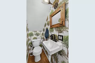 733 E Gorham Street, Madison, WI 53703 - Photo 17