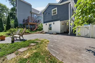 733 E Gorham St, Madison, WI 53703 - Photo 39