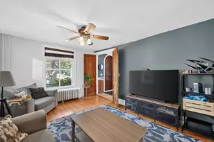 733 E Gorham St, Madison, WI 53703 - Photo 9