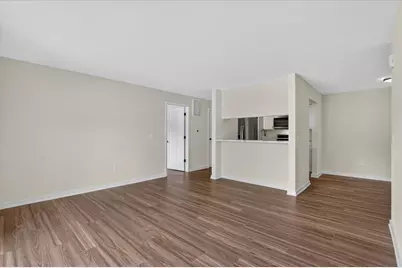 1011 S 2nd Street #3, Delavan, WI 53115 - Photo 9