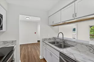 1011 S 2nd St, Delavan, WI 53115 - Photo 19