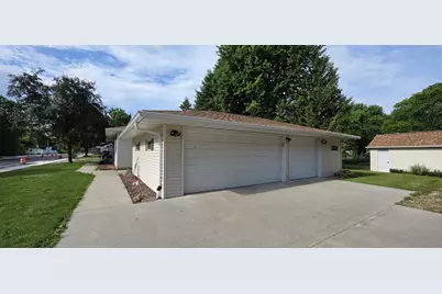 1809 Minnesota Avenue, North Fond du Lac, WI 54937 - Photo 3