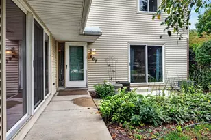 867 Henry St, Waunakee, WI 53597 - Photo 5