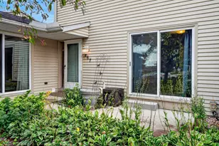 867 Henry St, Waunakee, WI 53597 - Photo 3