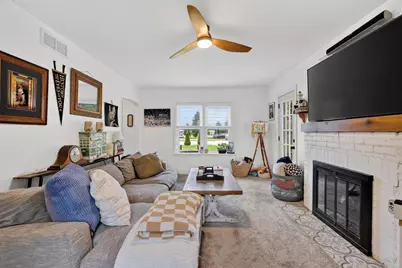 3810 E Washington Avenue, Madison, WI 53704 - Photo 7