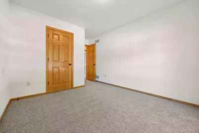 1109 Hickory Lane, Watertown, WI 53094 - Photo 19