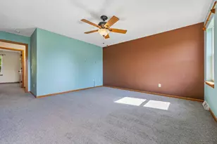 1109 Hickory Ln, Watertown, WI 53094 - Photo 25