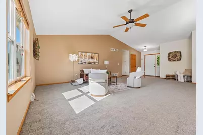 1109 Hickory Lane, Watertown, WI 53094 - Photo 7