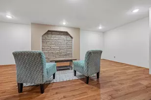 1109 Hickory Ln, Watertown, WI 53094 - Photo 31