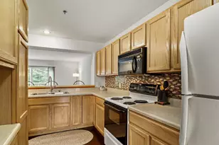 5449 Caddis Bend, Fitchburg, WI 53711 - Photo 9