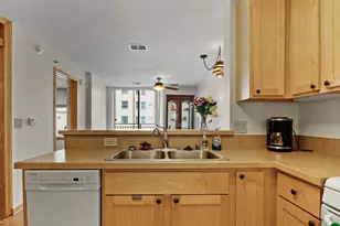 333 W Mifflin St, Madison, WI 53703 - Photo 5