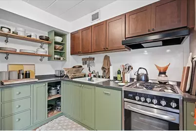 7 Sherman Terrace #5, Madison, WI 53704 - Photo 13