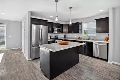 1843 Autumn Lake Parkway, Madison, WI 53718 - Photo 11