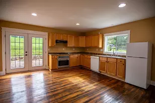 215 5th St, Mineral Point, WI 53565 - Photo 23