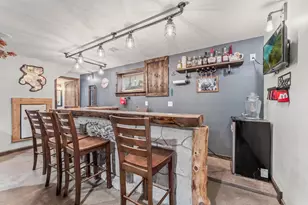 631 10th St, Baraboo, WI 53913 - Photo 27