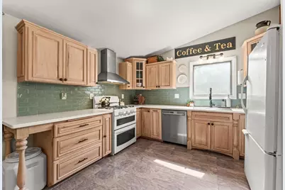 631 10th Street, Baraboo, WI 53913 - Photo 7