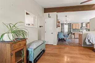 631 10th St, Baraboo, WI 53913 - Photo 9