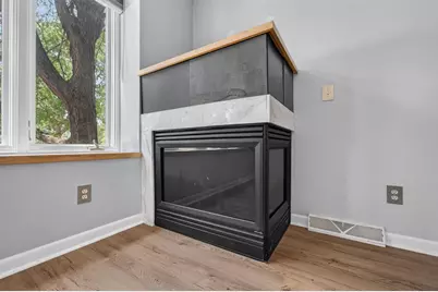 831 S Mills Street, Madison, WI 53715 - Photo 3