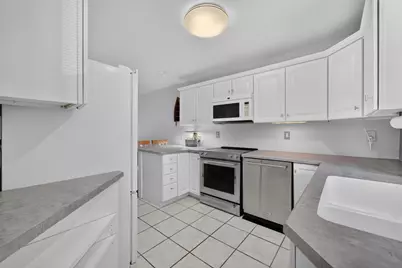 831 S Mills Street, Madison, WI 53715 - Photo 13