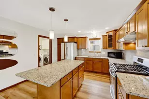 9382 Harvest Moon Ln, Verona, WI 53593 - Photo 5
