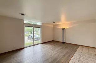 515 D'onofrio Dr, Madison, WI 53719 - Photo 3