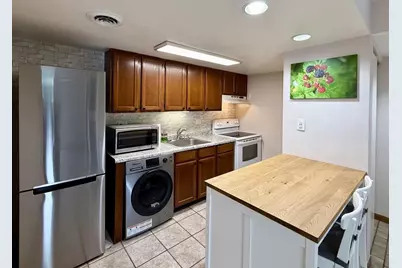 515 D'Onofrio Drive #1, Madison, WI 53719 - Photo 9