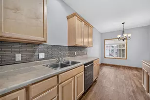 3867 Maple Grove Dr, Madison, WI 53719 - Photo 5