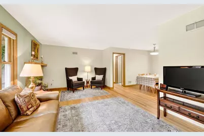 913 Mohican Pass, Madison, WI 53711 - Photo 5