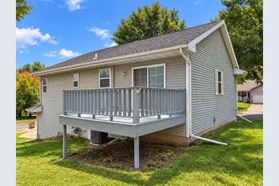 6901 Fieldwood Road, Madison, WI 53718 - Photo 9