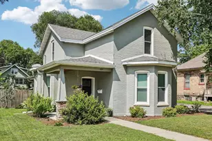 525 W Conant St, Portage, WI 53901 - Photo 1