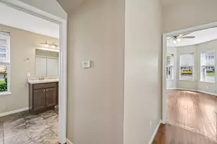 525 W Conant St, Portage, WI 53901 - Photo 23