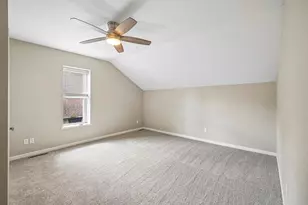 525 W Conant St, Portage, WI 53901 - Photo 29