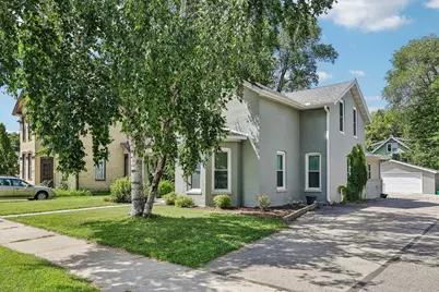 525 W Conant Street, Portage, WI 53901 - Photo 3