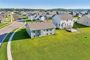 801 Margarets Wy, Belleville, WI 53508 - Photo 23