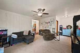 122 N 2nd St, Mount Horeb, WI 53572 - Photo 17