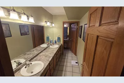 107 Lazy Lake Drive, Fall River, WI 53932 - Photo 25