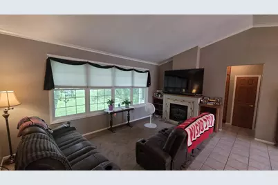 107 Lazy Lake Drive, Fall River, WI 53932 - Photo 15
