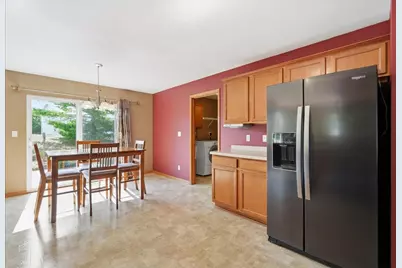 801 Goldfinch Lane, Marshall, WI 53559 - Photo 9
