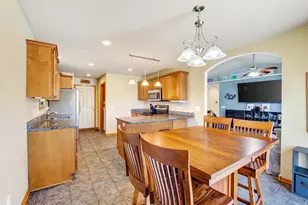 332 Sandridge Trail, Sun Prairie, WI 53590 - Photo 11