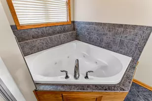 332 Sandridge Trail, Sun Prairie, WI 53590 - Photo 23
