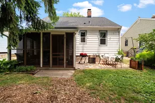 2625 E Lawn Ct, Madison, WI 53704 - Photo 21