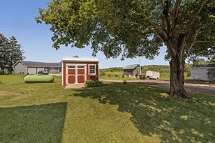 6738 Henry Rd, Belleville, WI 53508 - Photo 55