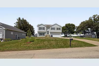 6738 Henry Road, Belleville, WI 53508 - Photo 3