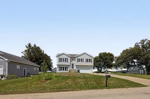 6738 Henry Rd, Belleville, WI 53508 - Photo 3