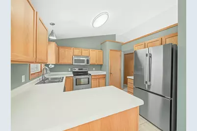 6738 Henry Road, Belleville, WI 53508 - Photo 17