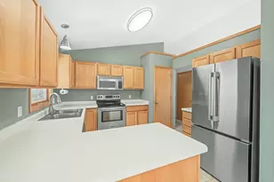 6738 Henry Rd, Belleville, WI 53508 - Photo 17